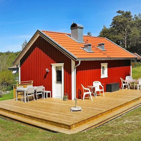 4 Person Holiday Home In Hen N Nösund Eksteriør billede