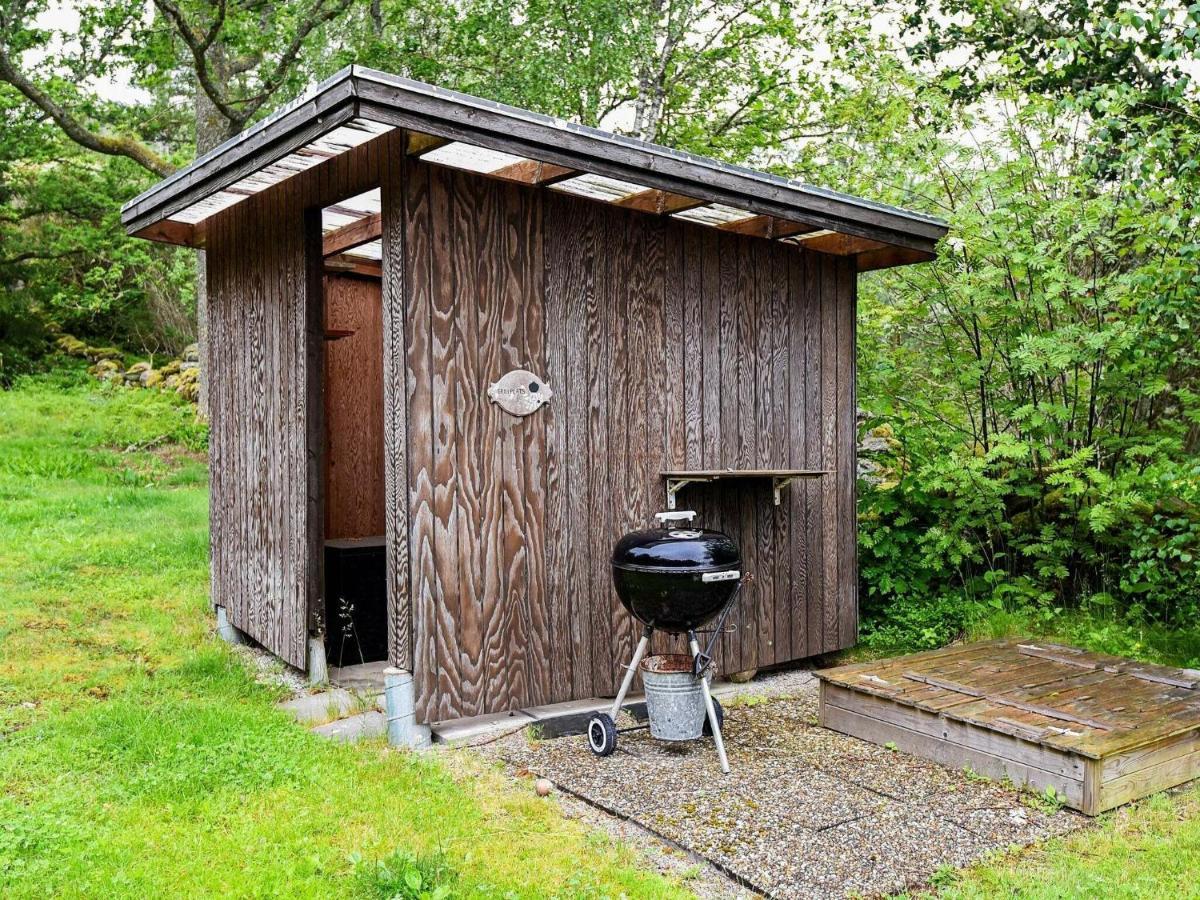 4 Person Holiday Home In Hen N Nösund Eksteriør billede